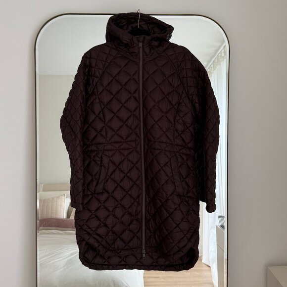 Athleta Whisper Featherless Quilted Coat - Size M - Picture 2 of 7